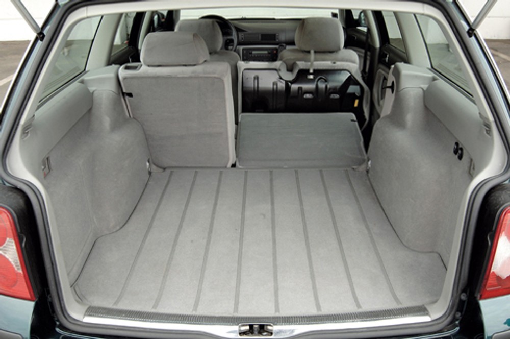 Renault Laguna, Toyota Avensis, Volkswagen Passat - Kombinowany egzamin