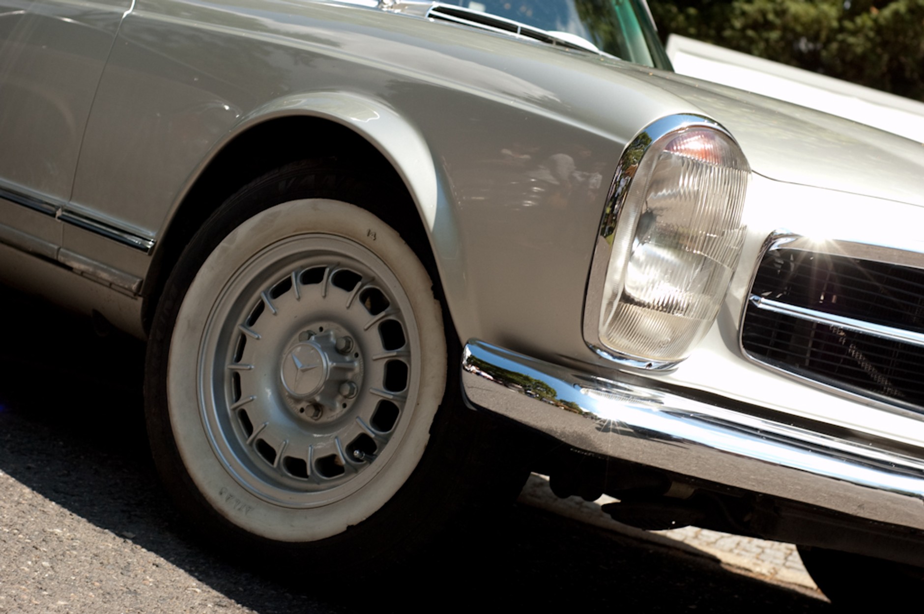 Klasyczne Mercedesy w Wilanowie