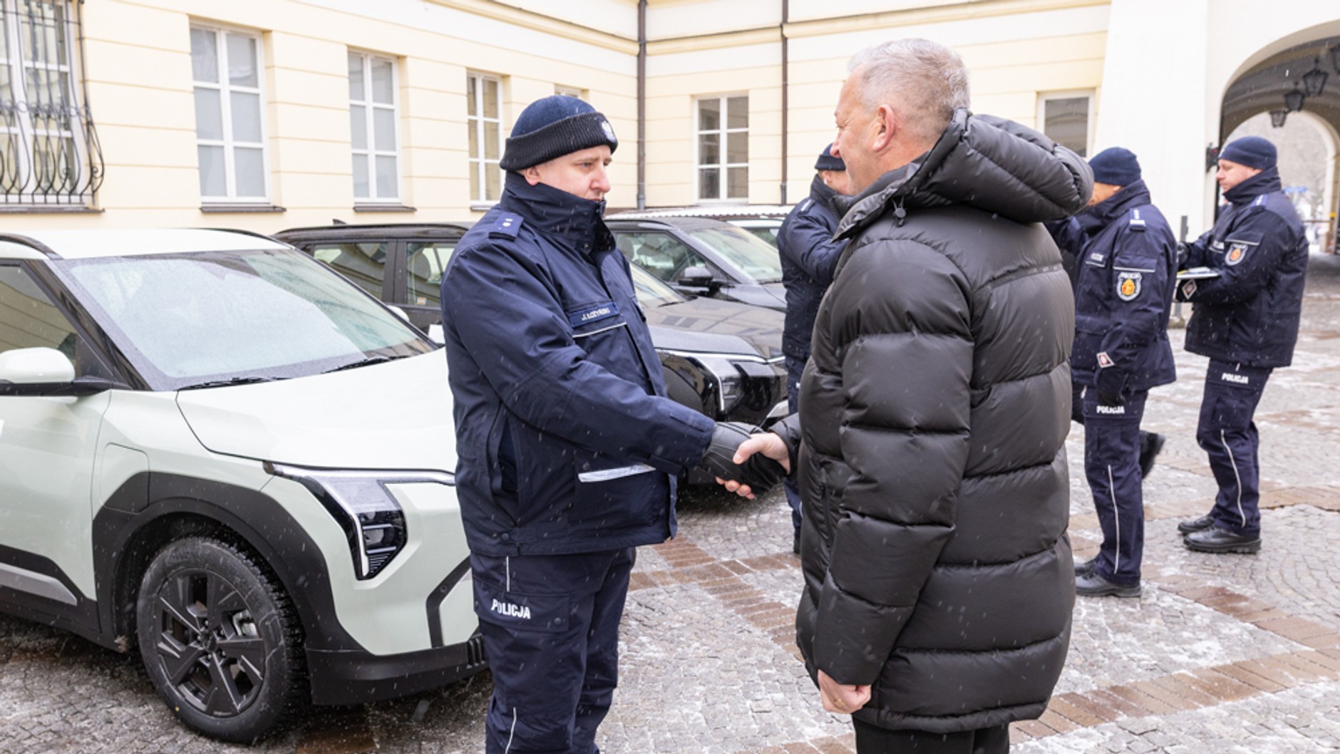 Uroczyste przekazanie pojazdów