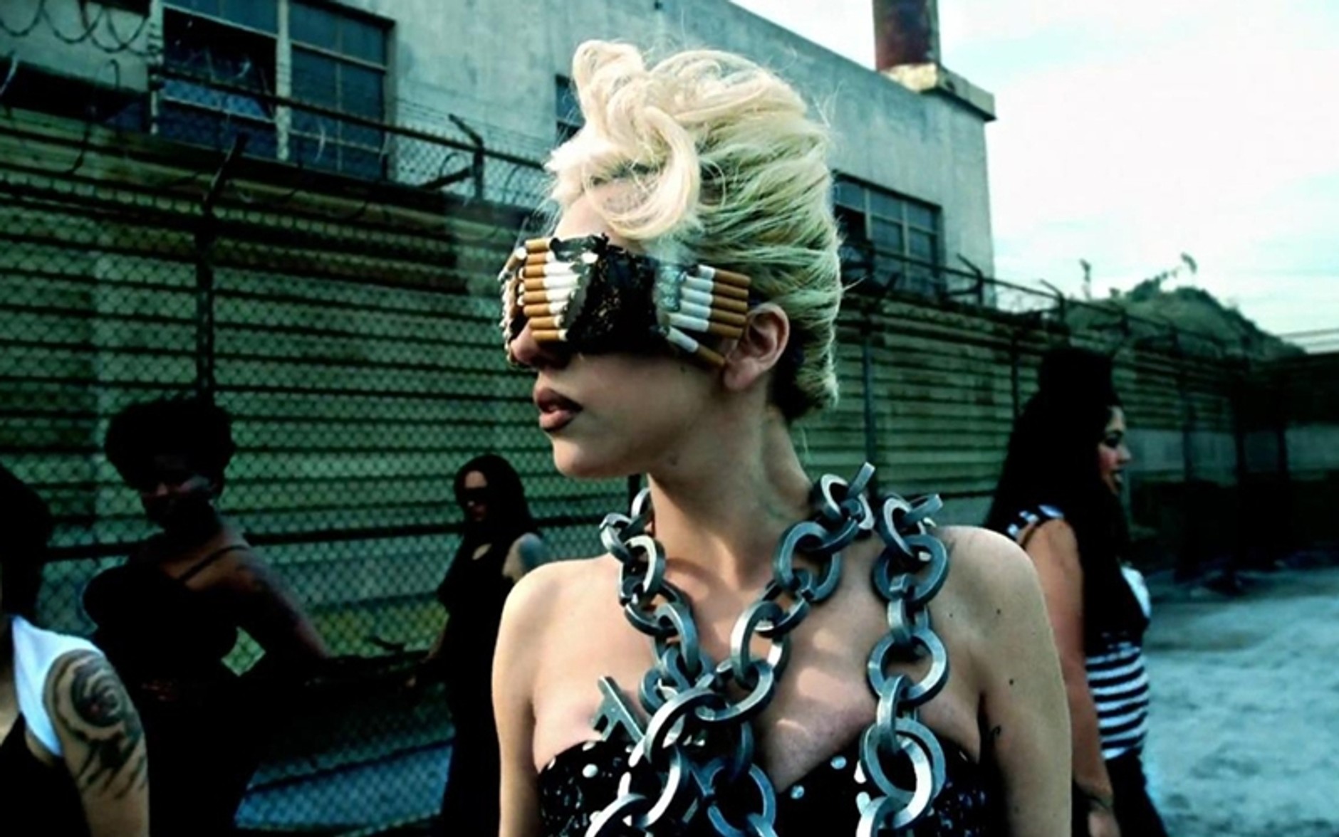 Lada Gaga wynalazła na nowo zestaw głośnomówiący