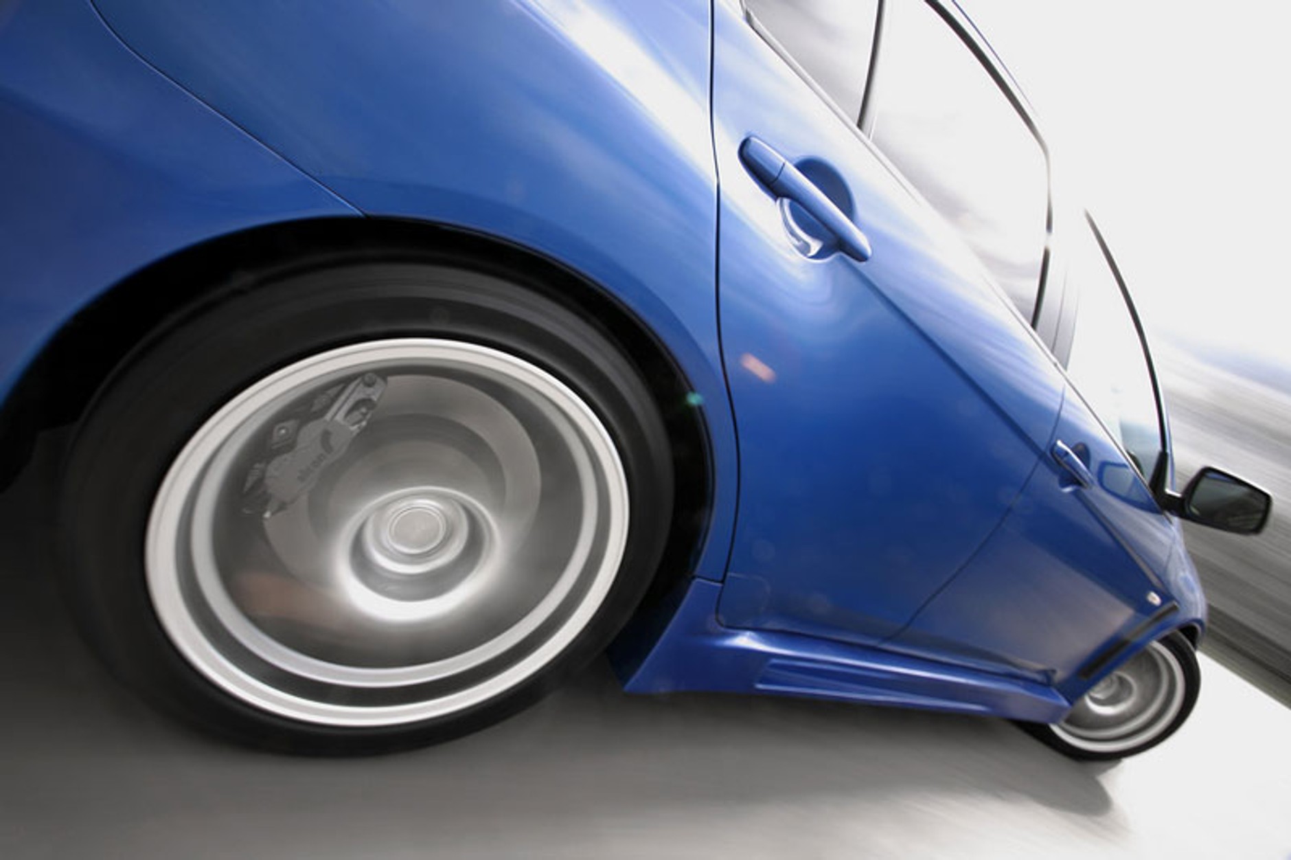 Mitsubishi Lancer Evo X FQ-400: fotogaleria