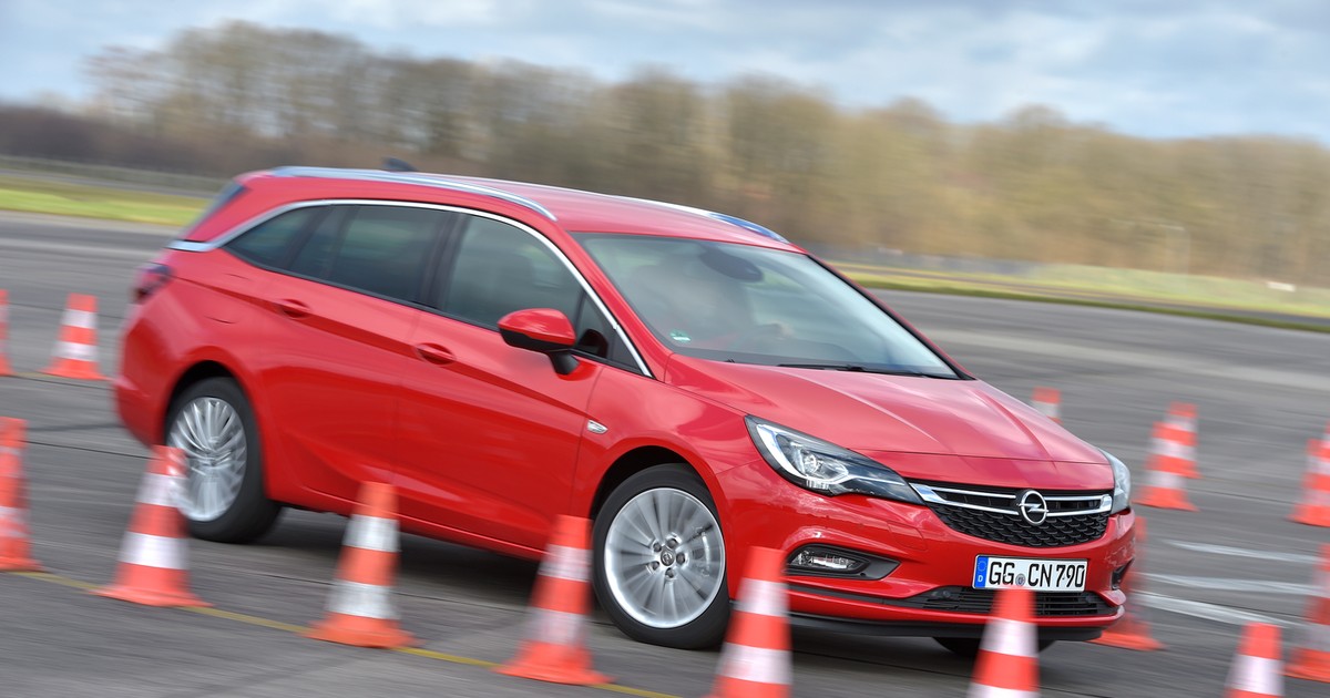 Opel Astra Sports Tourer 1.0 Ecotec (11)
