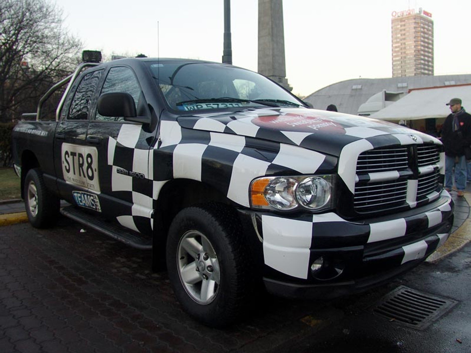 WOŚP 2008: wielki finał pod Pałacem Kultury (foto)