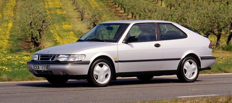 Saab 900 – historia szwedzkiego luksusu