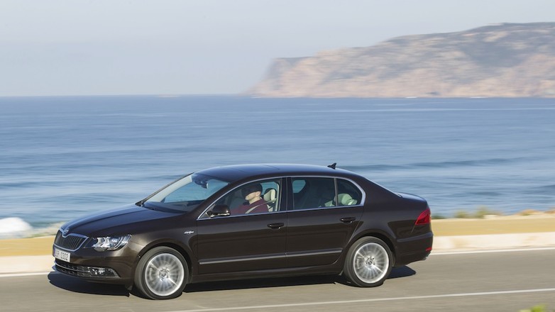 Skoda Superb Laurin&Klement: luksus z Czech