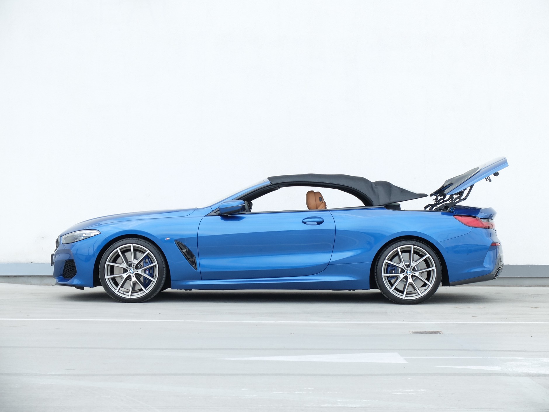 BMW M850i Cabrio