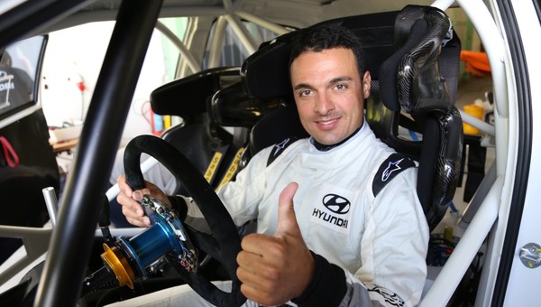 Bryan Bouffier testuje Hyundaia i20 WRC
