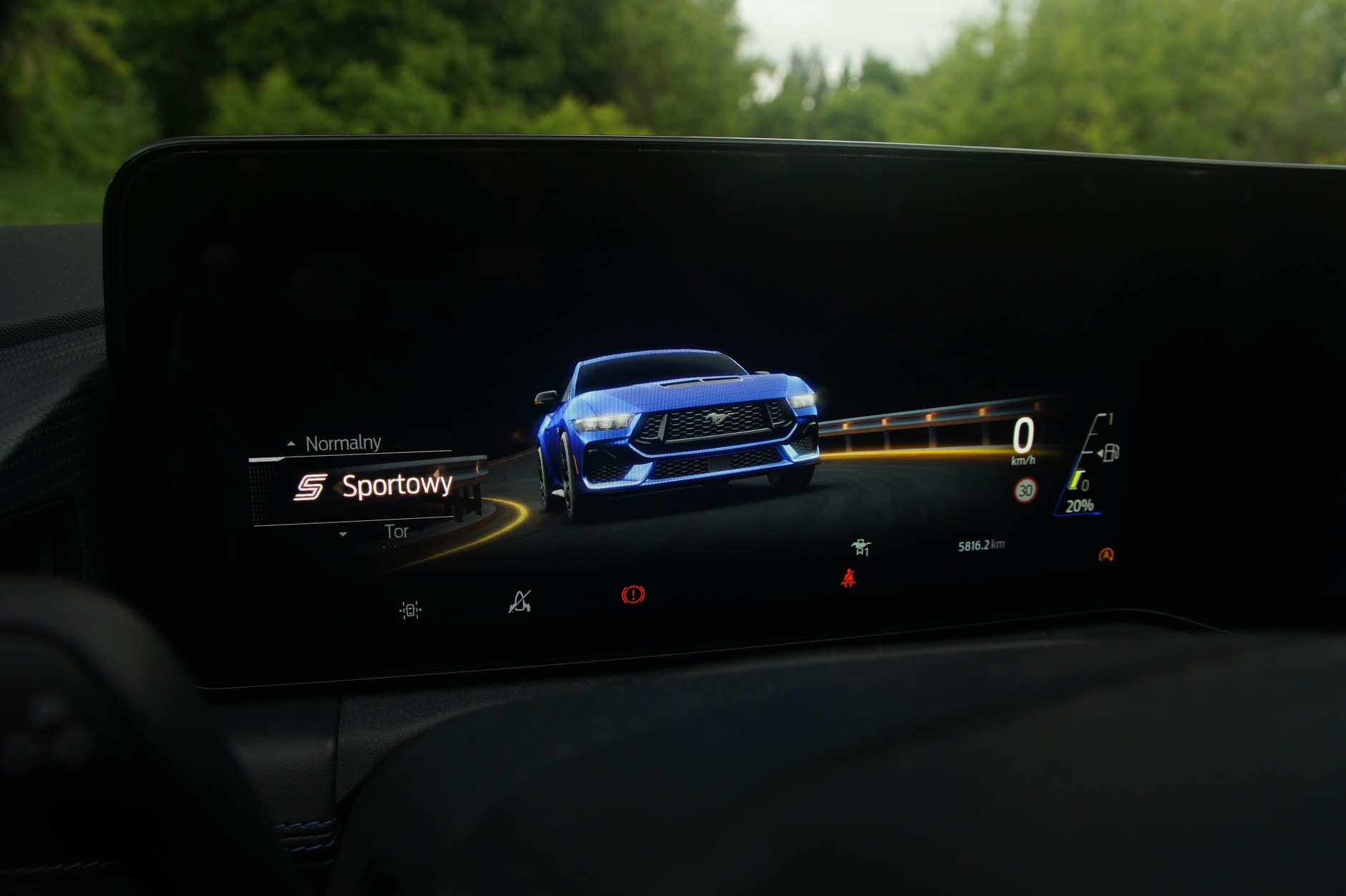 Ford Mustang Dark Horse