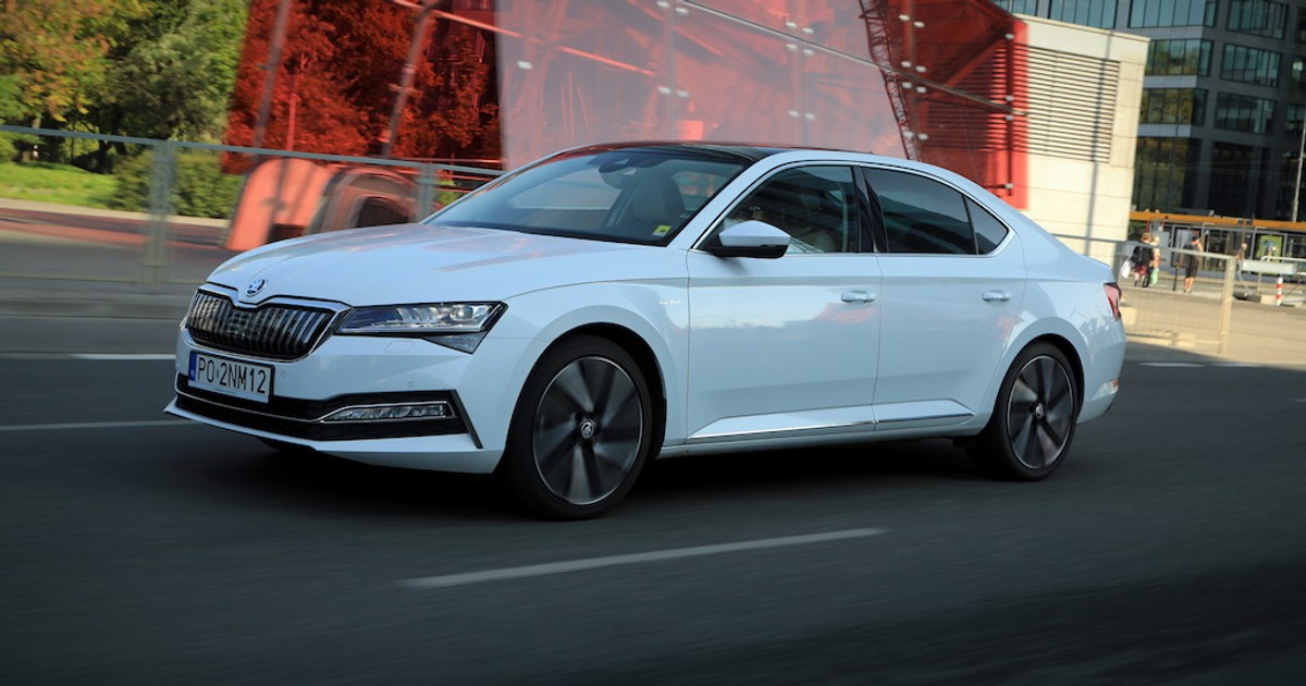 Skoda Superb Hybrid