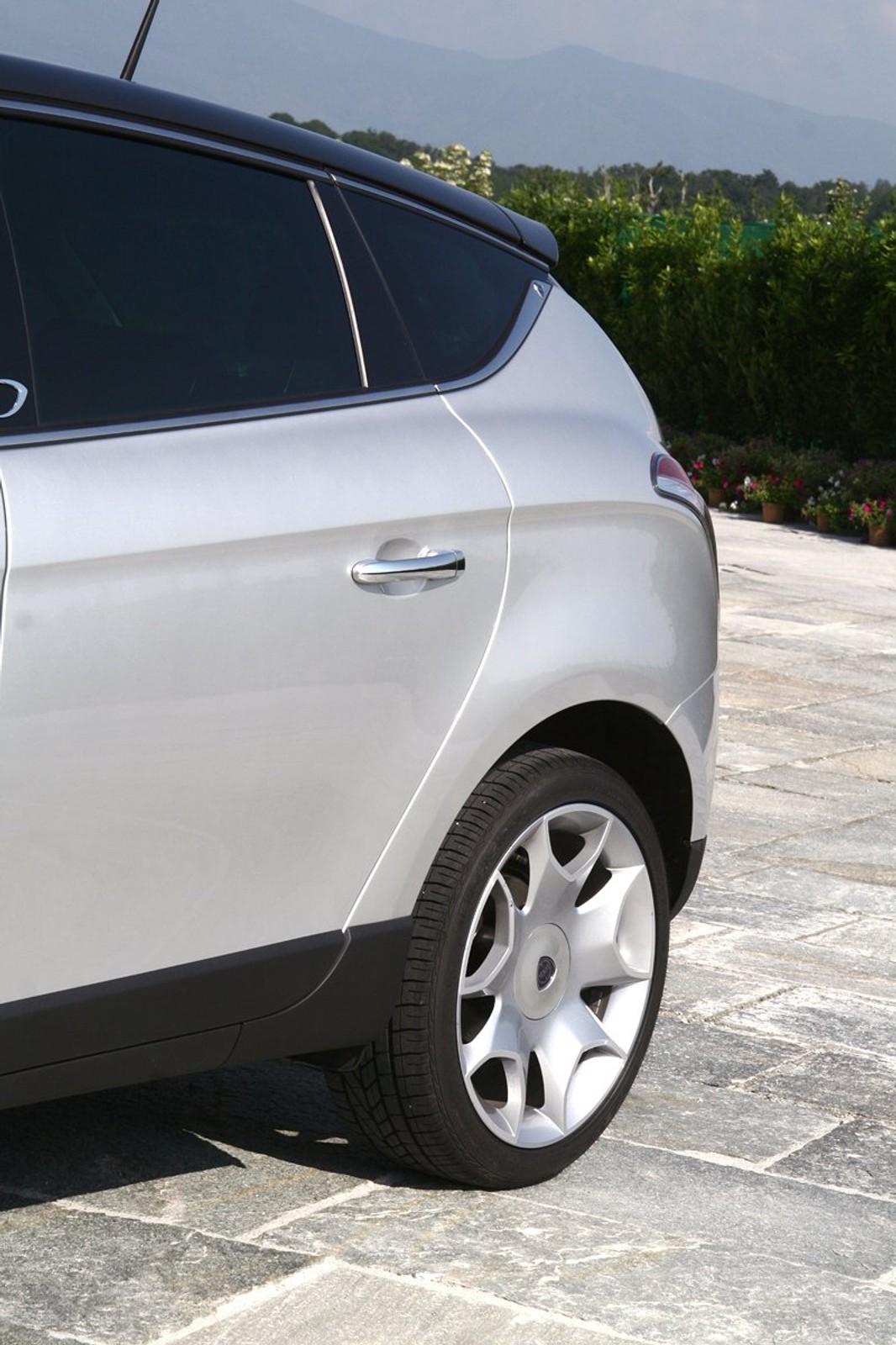 Pierwsze wrażenia: Lancia Delta – legenda w nowym runie