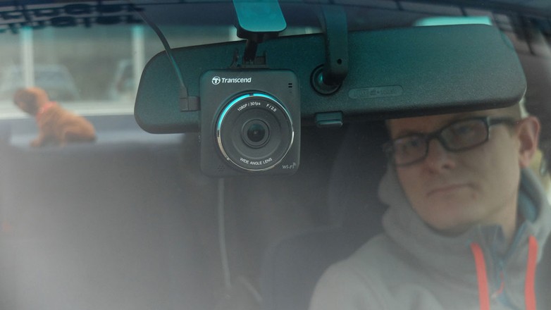 Dlaczego warto w aucie wozić kamerkę?