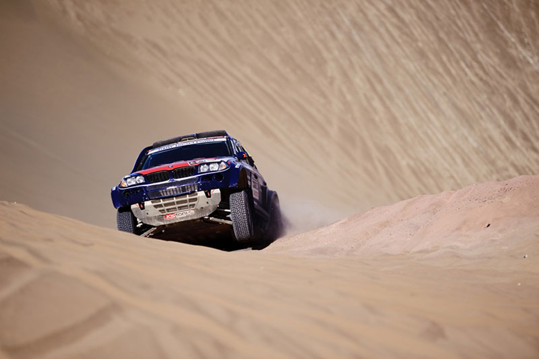 Rajd Dakar 2010: Przygoński goni najlepszych, pech Hołowczyca (9. etap na żywo, wyniki, foto)