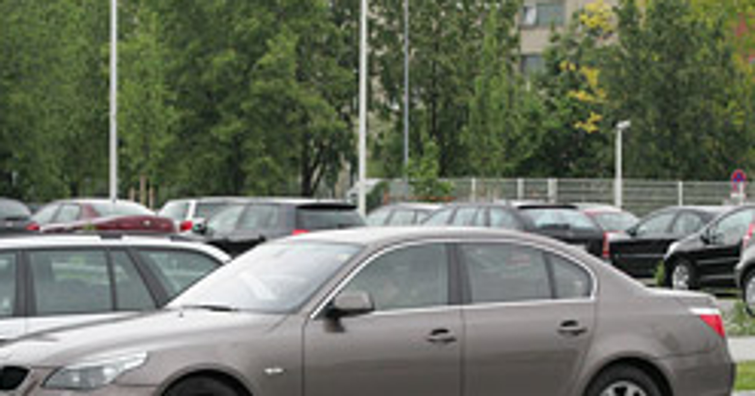 Zdjęcia szpiegowskie: lifting BMW 5