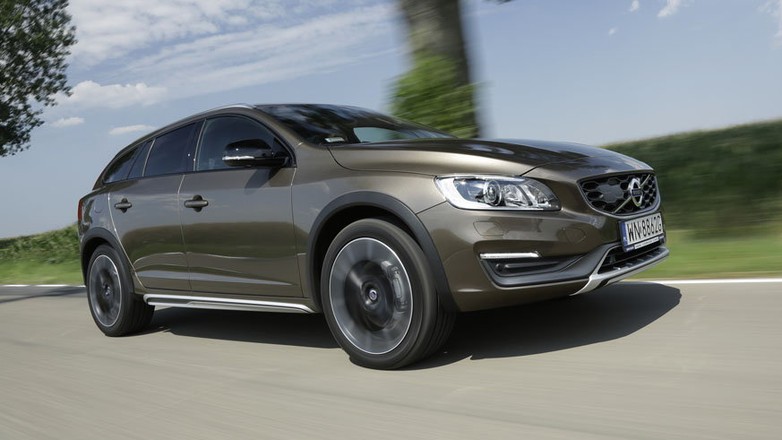 Za ładne na dziurawe drogi - test Volvo V60 Cross Country D4 AWD