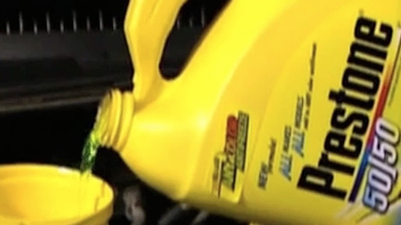 Jak wymienić płyn w układzie chłodzącym?