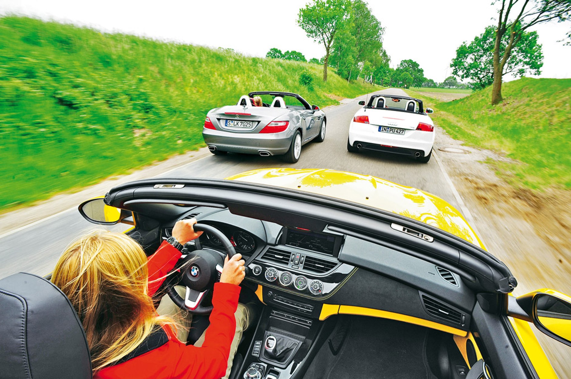 Mercedes SLK kontra BMW Z4 i Audi TT Roadster: sprawdziliśmy, czy ten Mercedes nadal budzi emocje?