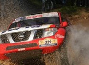 Dakar 2007: Hołowczyc jedzie dalej!