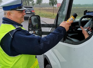Konfiskata aut pijanym kierowcom od 14 marca. Jeszcze nie ma przepisów wykonawczych