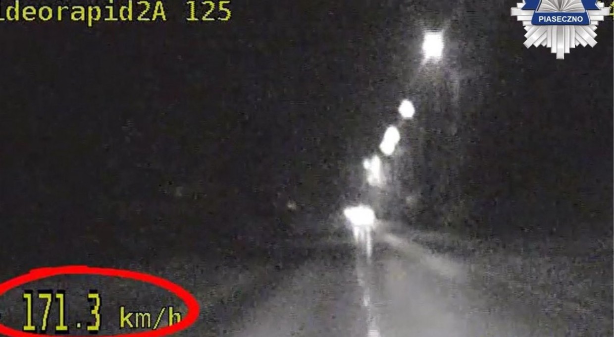 Jechał 171 km/h przy ograniczeniu do 40 km/h. Bo był zmęczony! [Nagranie]