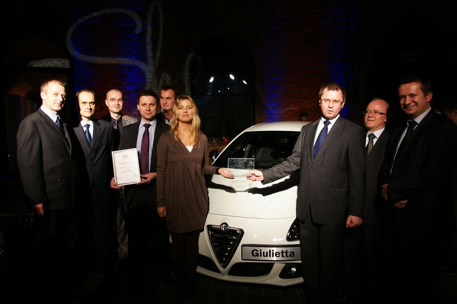 Plebiscyt ZŁOTA KIEROWNICA Auto Świata rozstrzygnięty