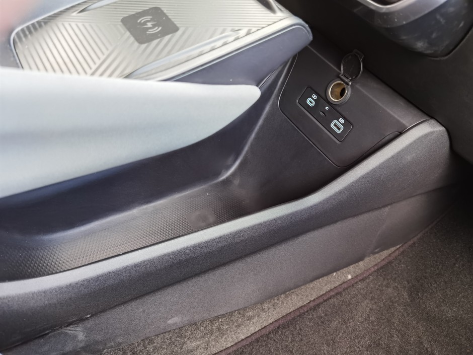 BYD Dolphin Surf