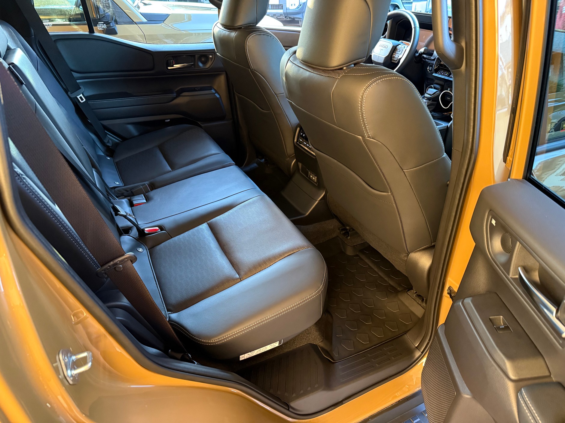 Toyota Land Cruiser 250