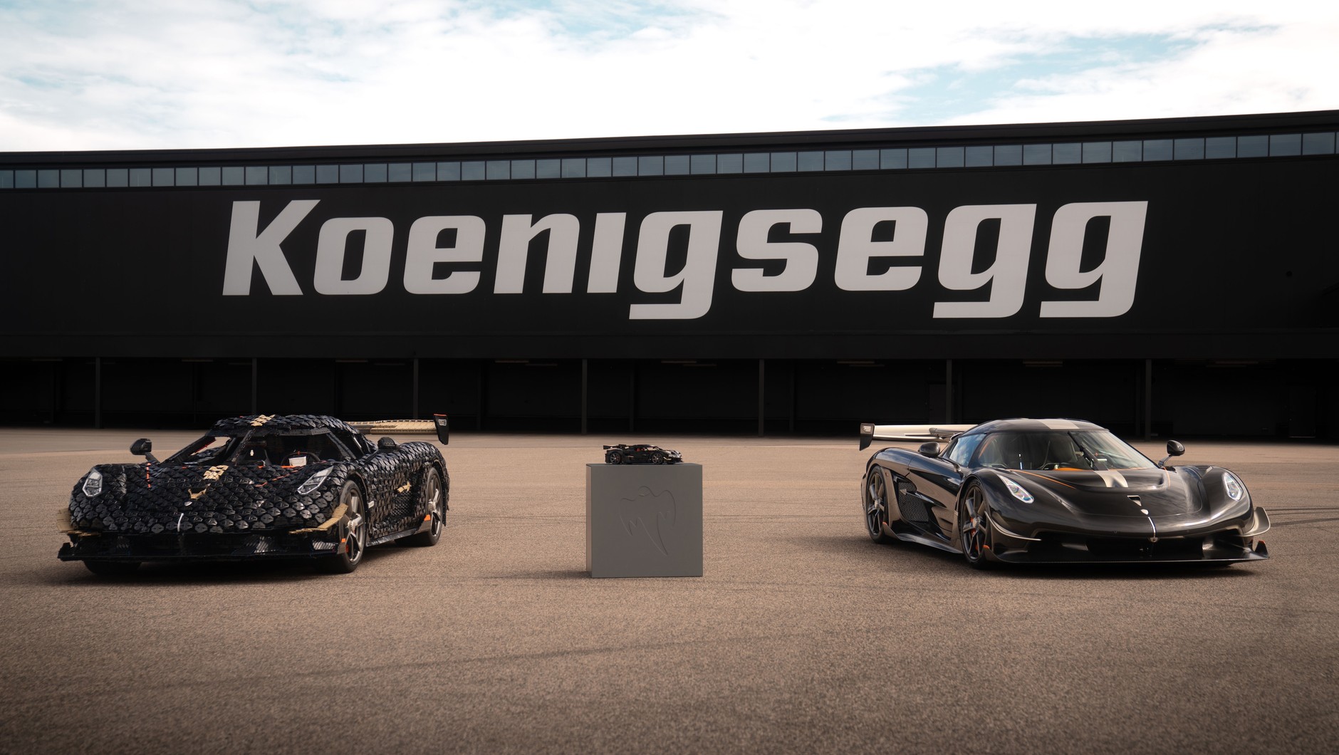 Pełnowymiarowy Koenigsegg Sadair’s Spear z klocków LEGO