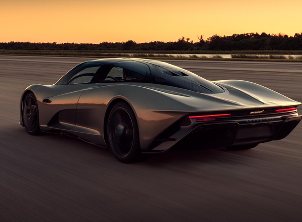 McLaren Speedtail - najszybszy McLaren w historii przekracza 400 km/h