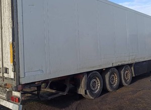 Z parkingu zginęły dwie naczepy chłodnie. Zuchwałe kradzieże w woj. mazowieckim