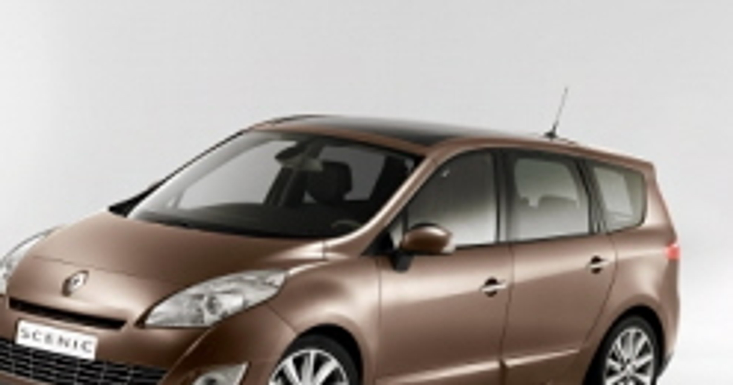 Genewa 2009: cztery nowe modele Renault z segmentu C