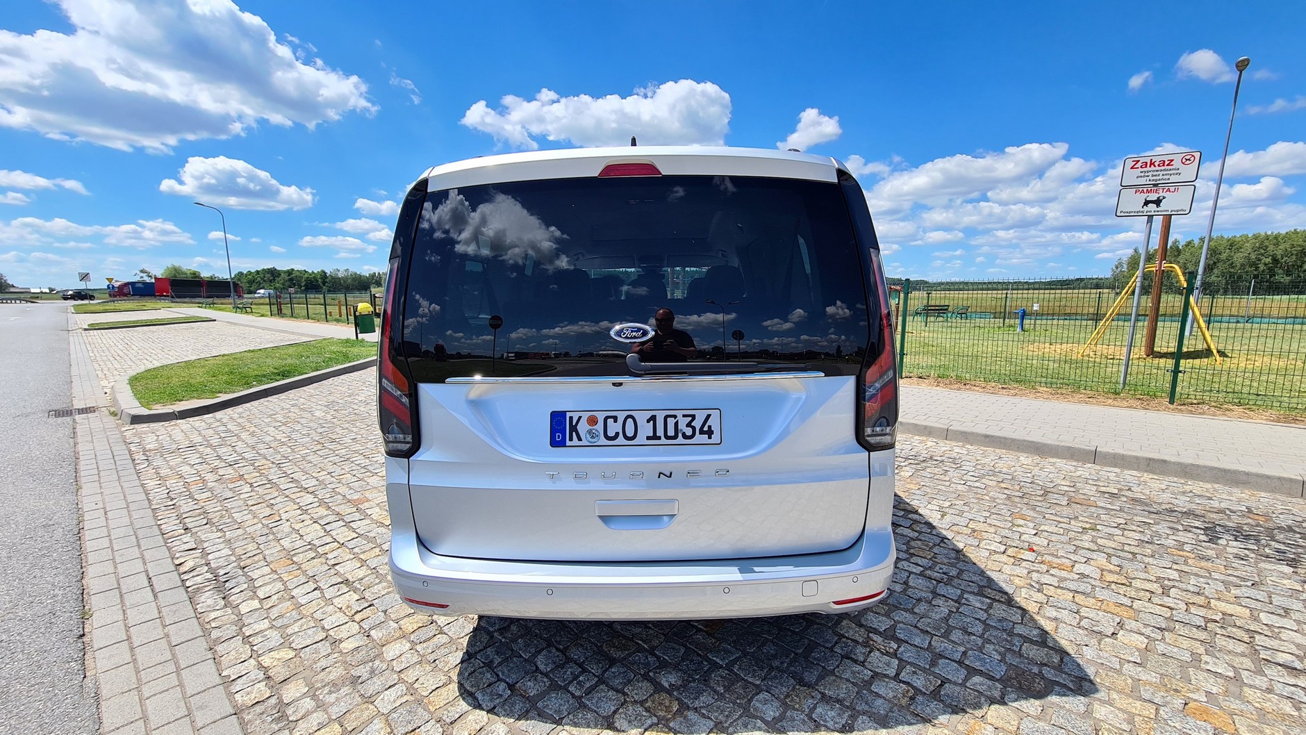 Nowy Ford Tourneo Connect