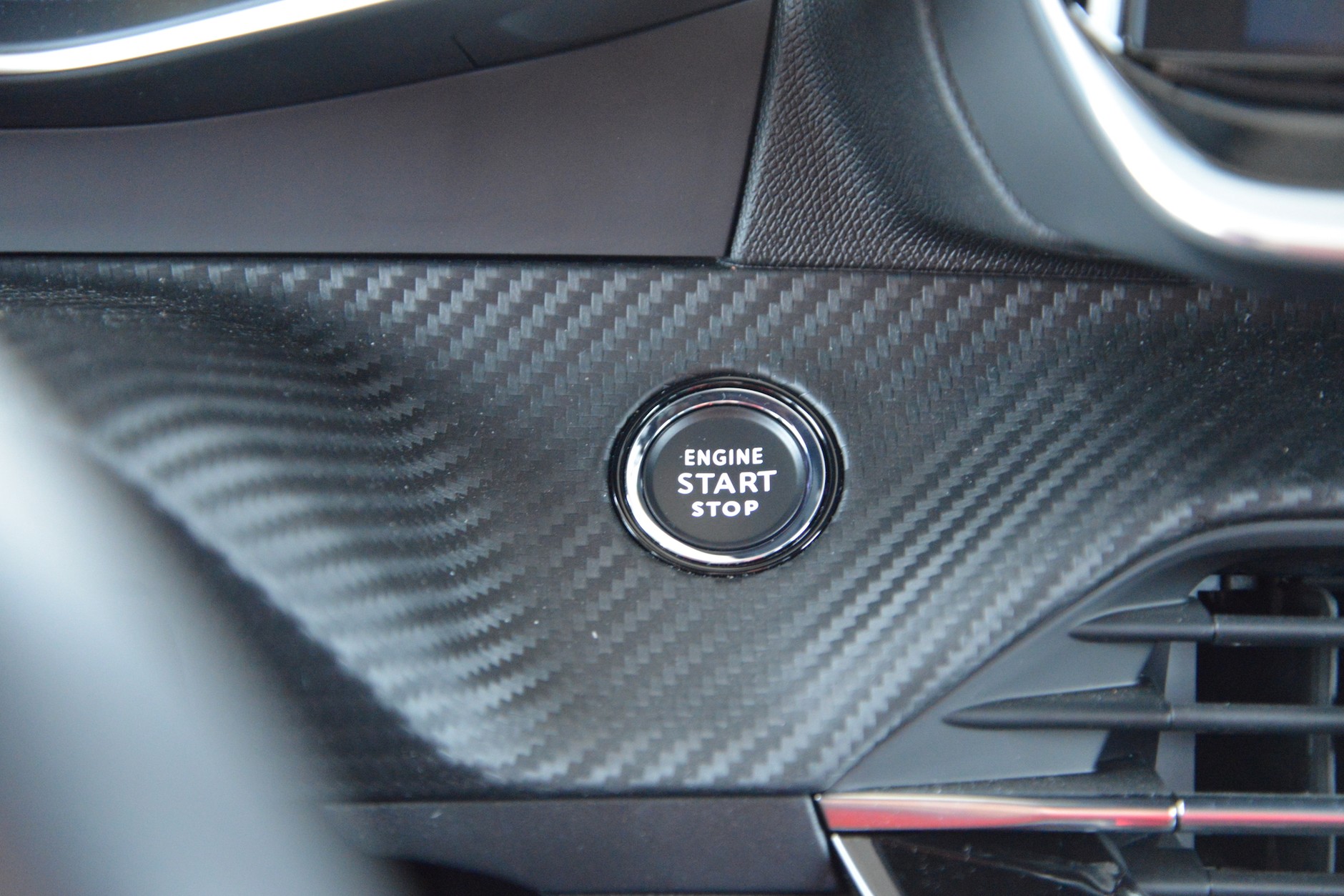 Peugeot 208 GT Line 1.2/130 KM