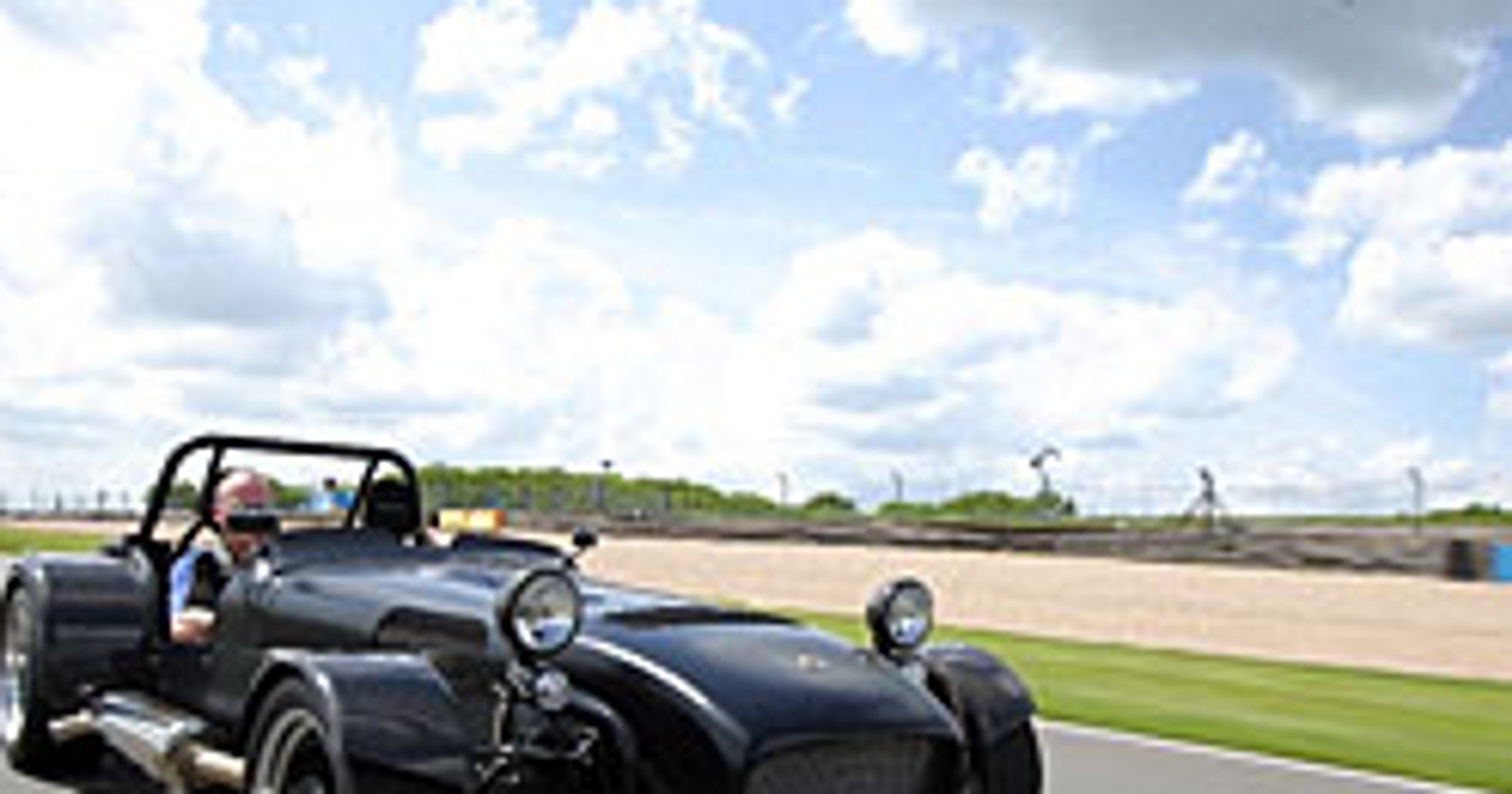 Caterham X330 Concept: najmocniejsza siódemka