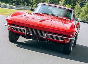 Joe Biden i Donald Trump - jak zmienia się motoryzacyjna Ameryka