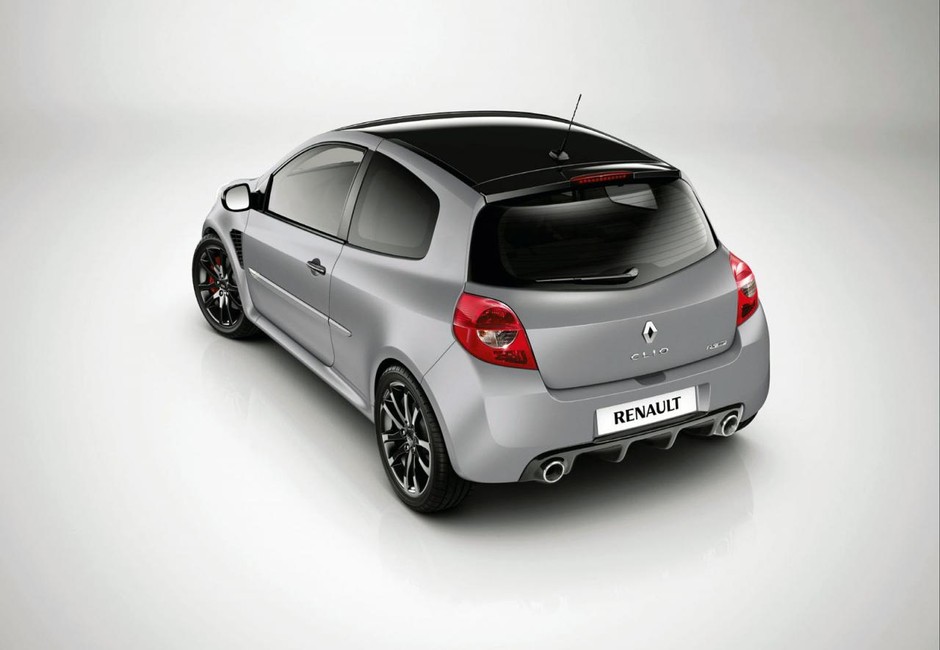 Anielskie Renault Clio RS z piekła rodem