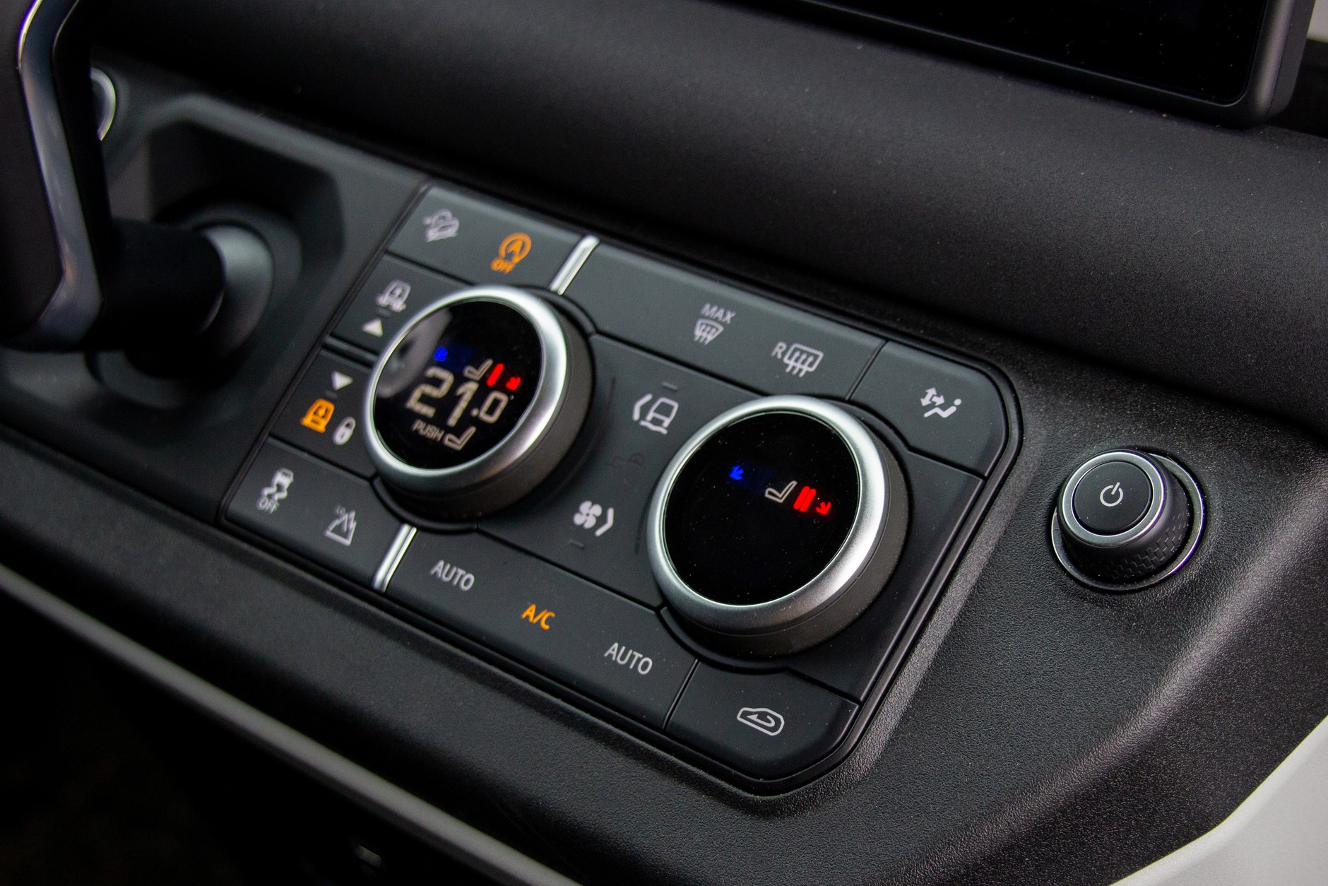 Land Rover Defender Hard Top