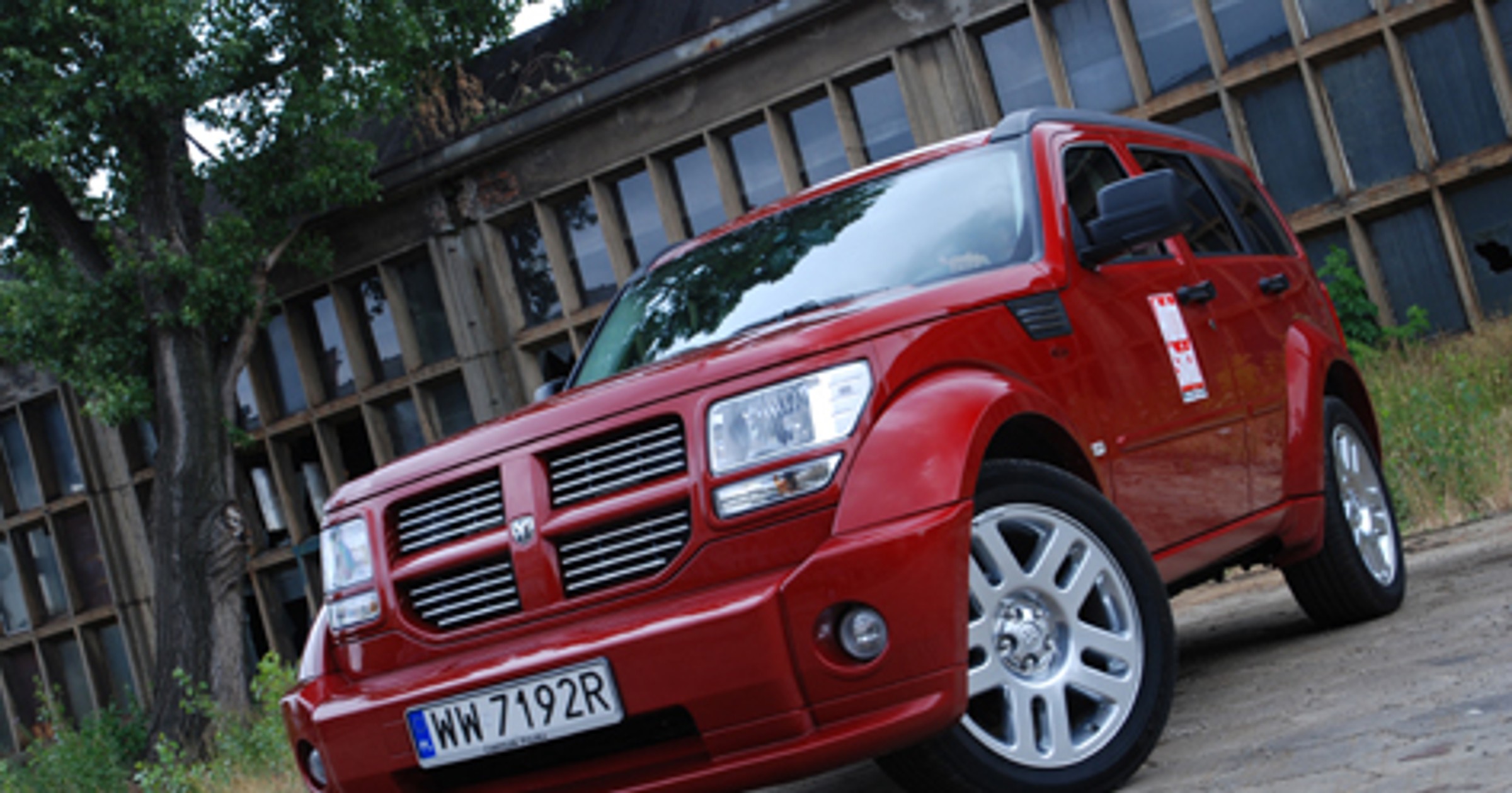 Dodge Nitro RT 4.0 - Wybuchowy, ale bez dopalacza