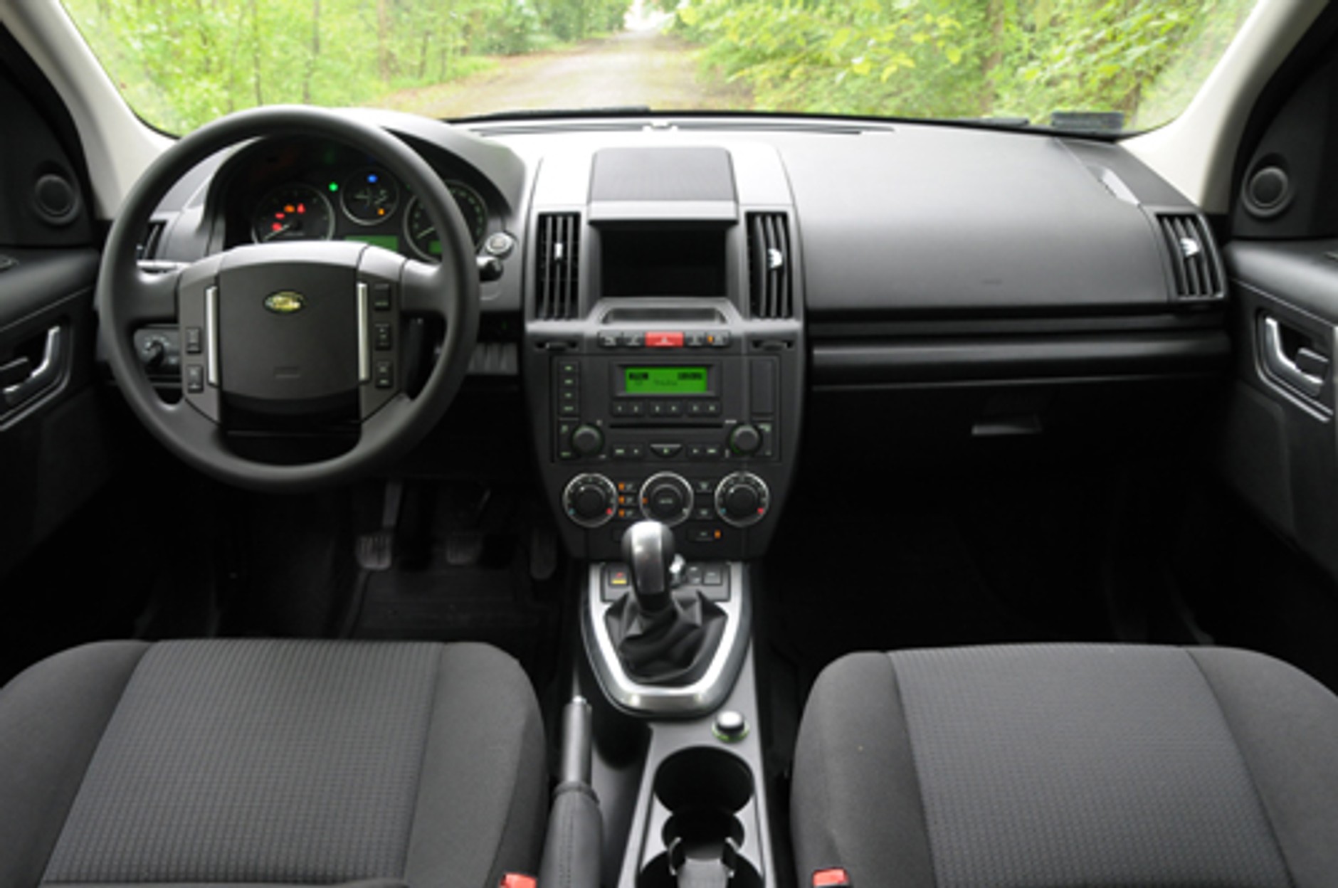 Land Rover Freelander: Dzielny i ekologiczny SUV