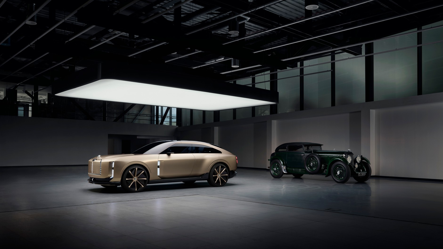 Bentley EXP 15