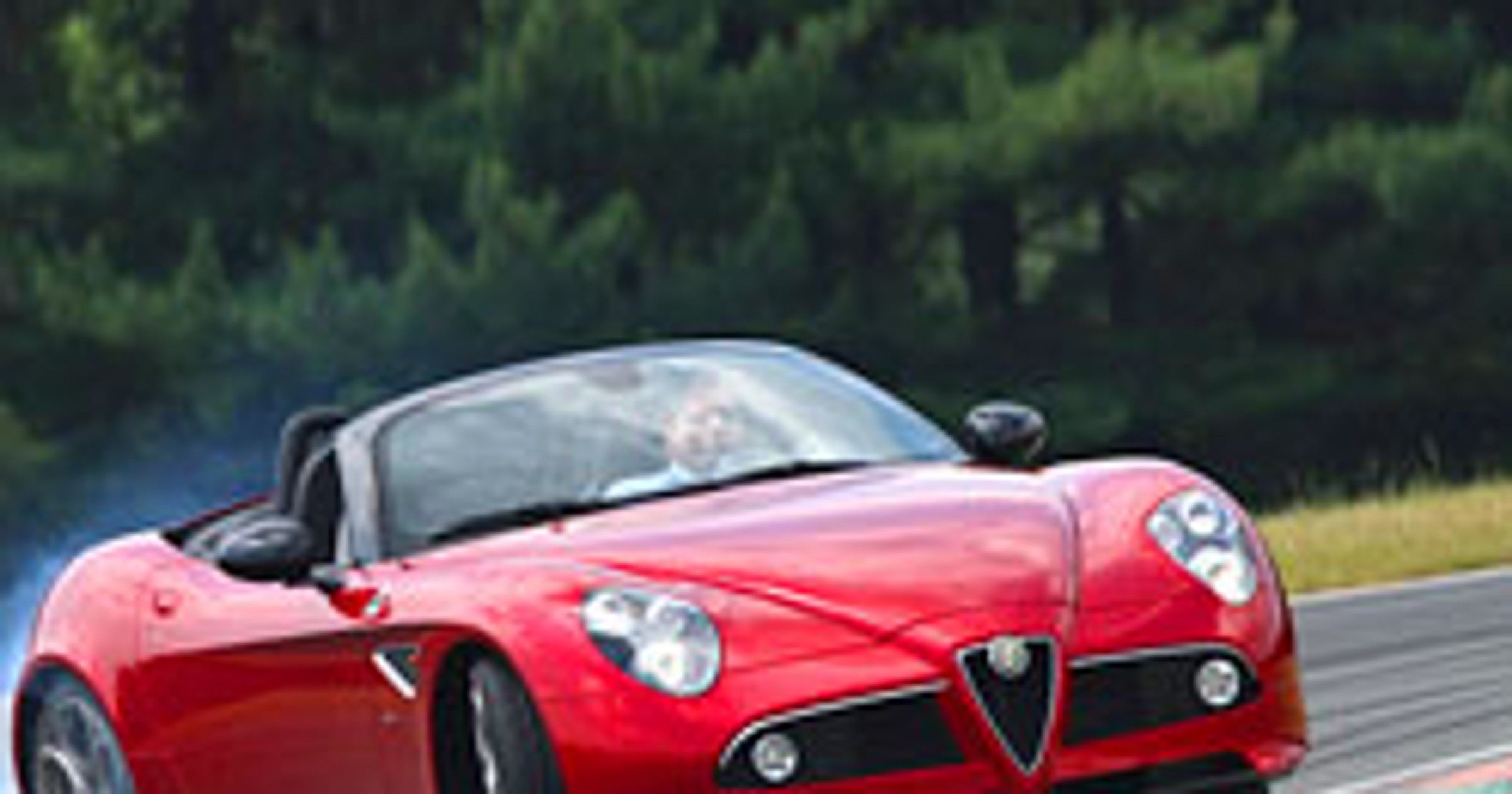 Alfa Romeo 8C Spider: pierwsze wrażenia z jazdy