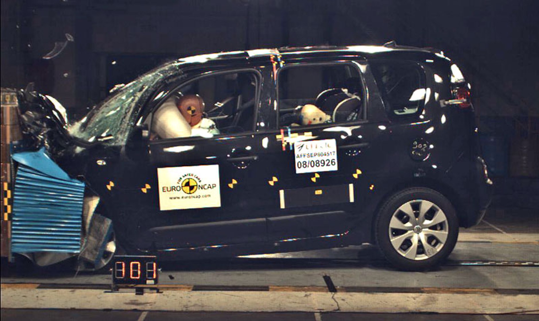 EuroNCAP: Citroën C3 Picasso na cztery gwiazdki (wideo)
