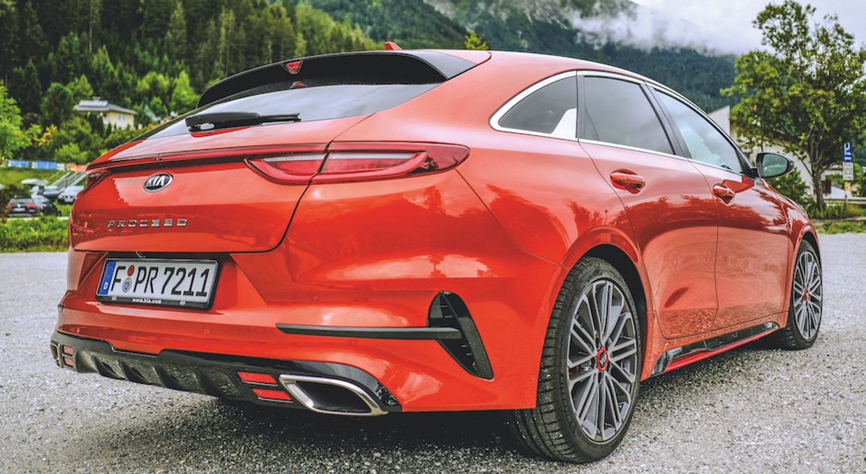 Rozkręciliśmy na części pierwsze Kię z przebiegiem 100 tys. To auto podzieliło redakcję