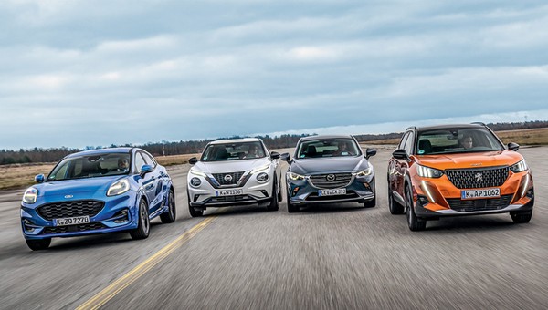 Cztery małe crossovery: Ford Mazda Nissan Peugeot
