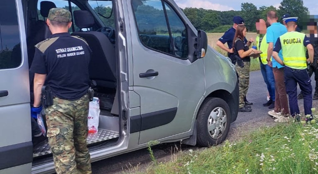 21-latka spowodowała kolizję. To był jej najmniejszy problem