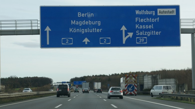 Dekra - Jadąc do Niemiec pamiętaj o nalepce ekologicznej