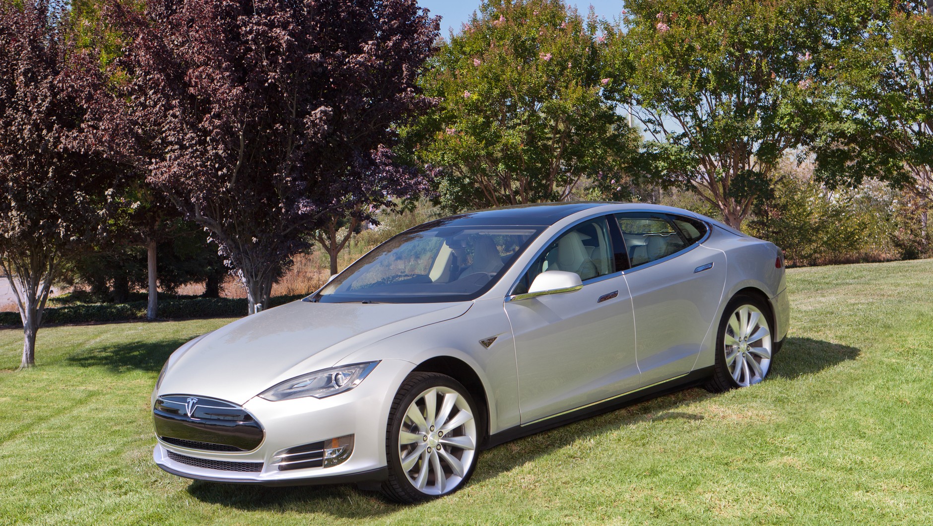 Tesla s