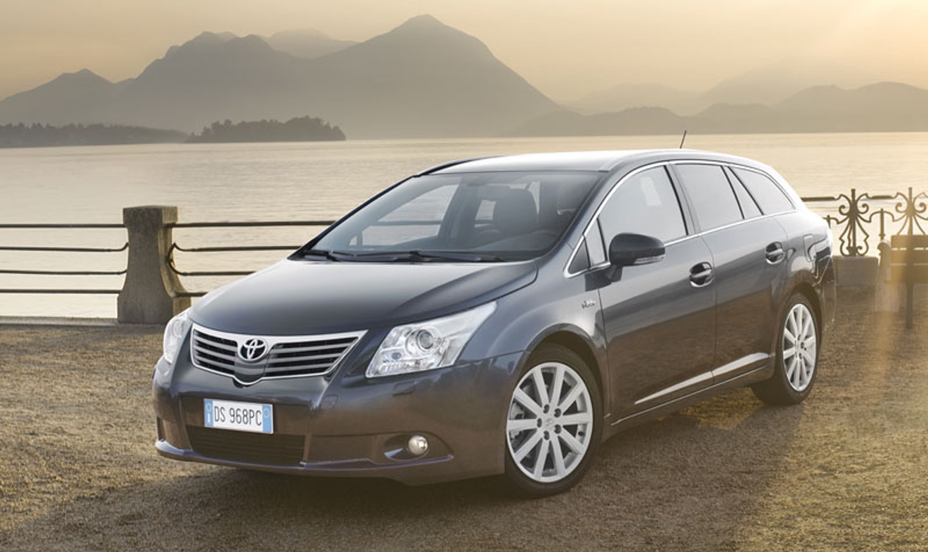 Toyota Avensis: pierwsze wrażenia z jazdy