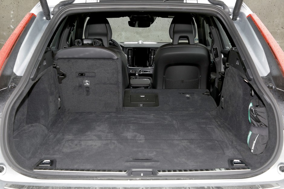 Volvo V90 D5 AWD