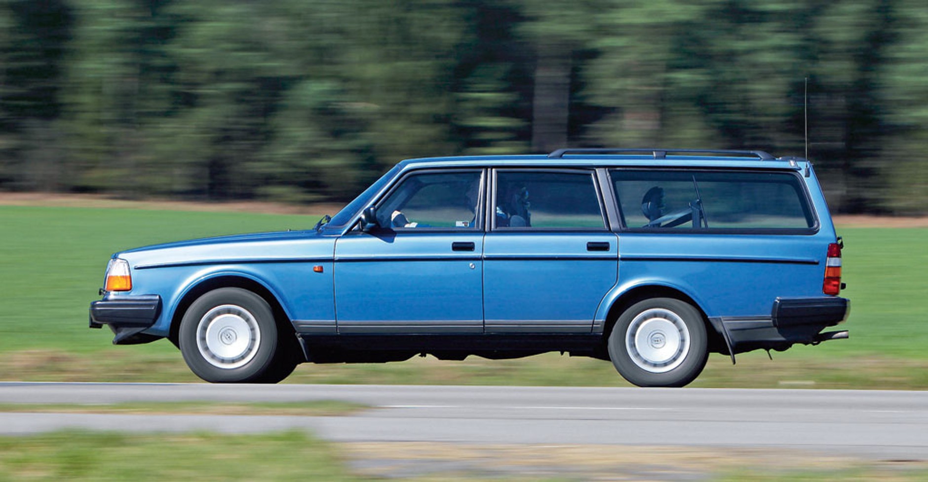 Volvo 240 - auto niemal niezniszczalne