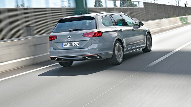 Volkswagen Passat (2022)